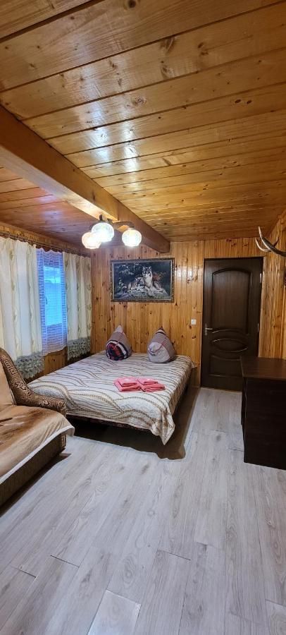 Kotiedzh u Mariny Villa Yaremche Bagian luar foto