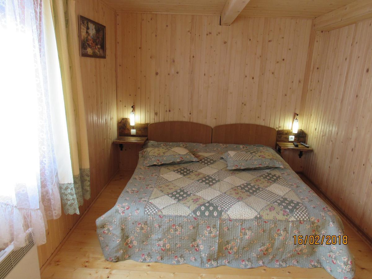 Kotiedzh u Mariny Villa Yaremche Bagian luar foto